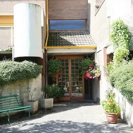 Panoramico Su Due Livelli דירה *