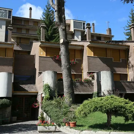 Panoramico Su Due Livelli דירה